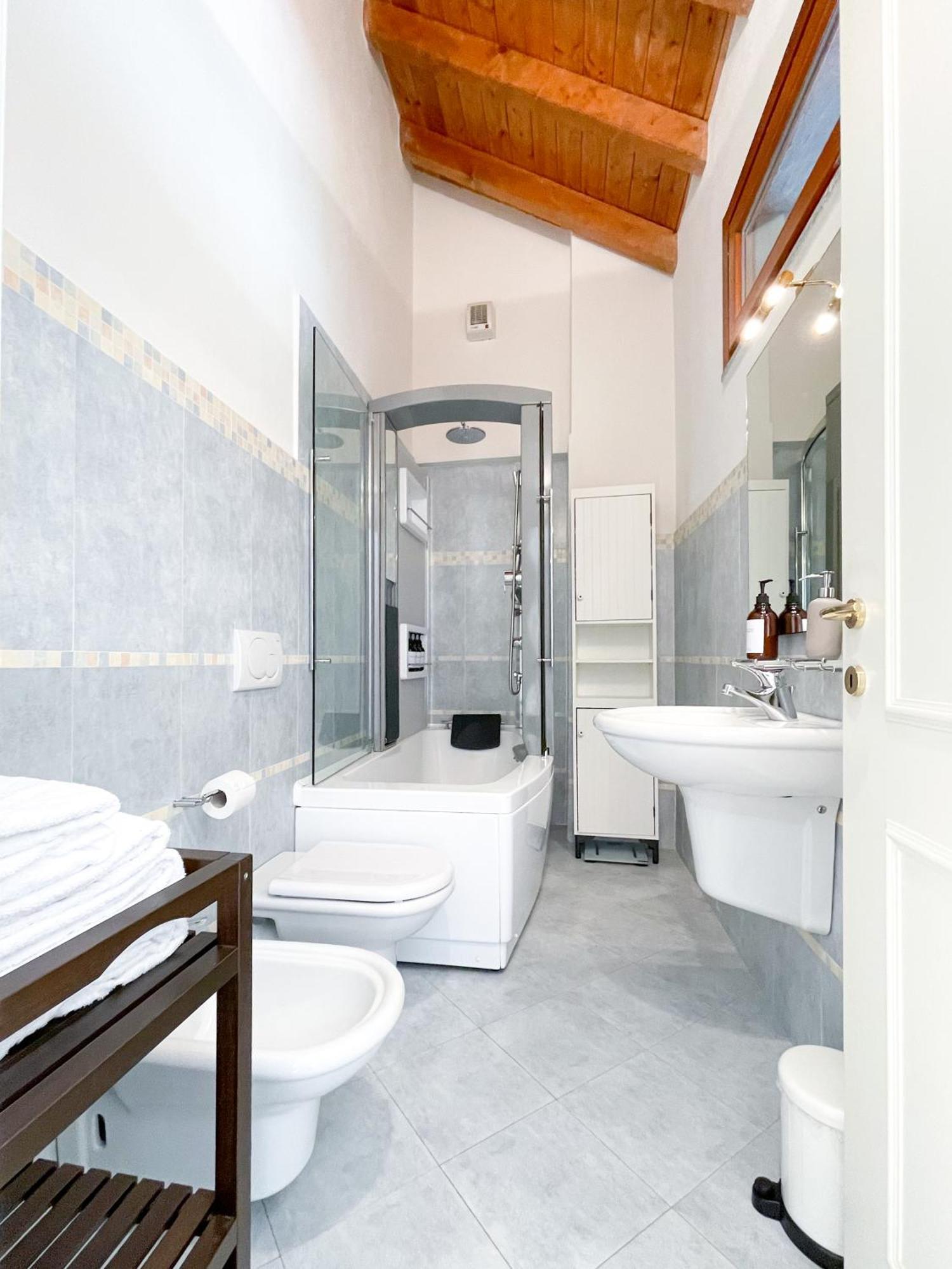 Villa Luminosa Laglio - Private Parking, Garden Exteriér fotografie